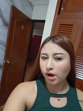 Julii_Sw - Show tits🍒