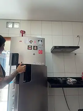 BiaDomeBiaDominatrix - SENTAR DE COSTAS BIG DILDO