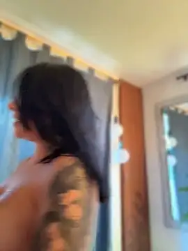 Amy_ruizz - twerk + control Domi 3 min OMG 🍑😈