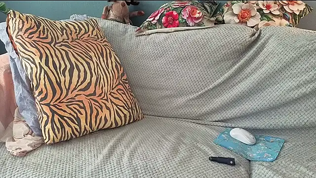 Missbenz - panties off