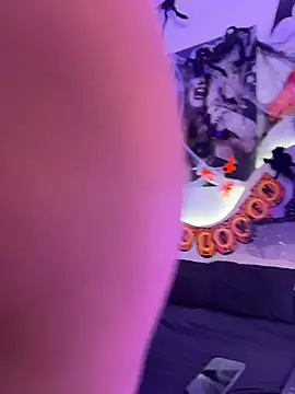 NairaFord - open ass + plug anal