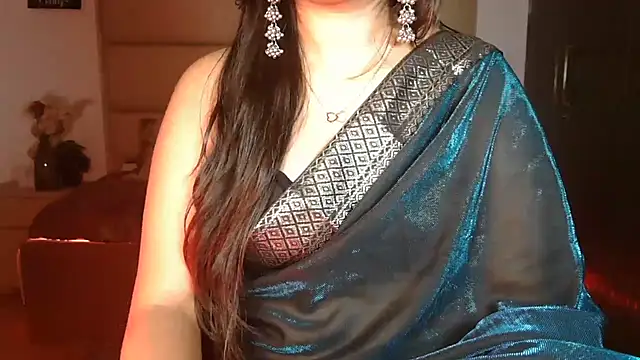 Isha_here - cream on boobs + 2min cntrl