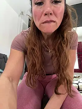 Angelitasexy81 - Make a big mess on leggings 2 cum over