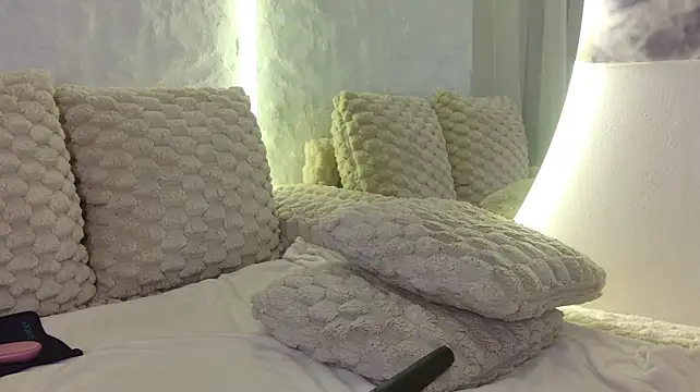 Moniqque - Naughty video for last tipper