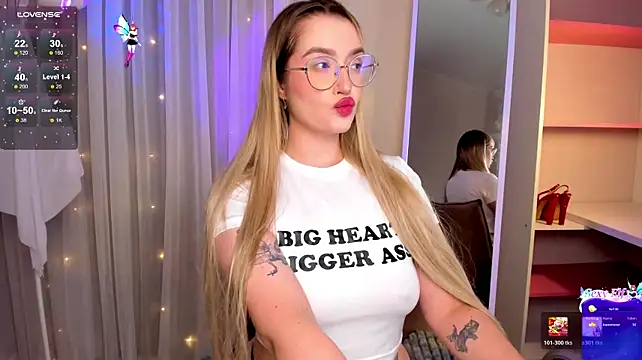 Bulochka_s_koritsey - blowjob on fingers