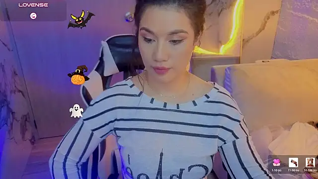 Violetta_jhonson_a - Pinch nipples + spank !! 😈🥵