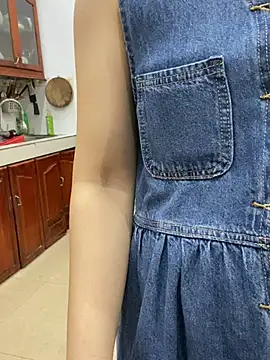 Hatasimi - Riding a dildo