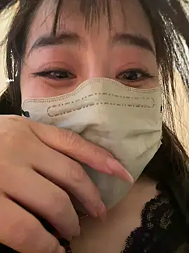 Xiao-mo520 - 美导老师下班兼职，咖啡厅偷玩小粉，刺激，敏感体质易失控，完成目标无内衣揉胸