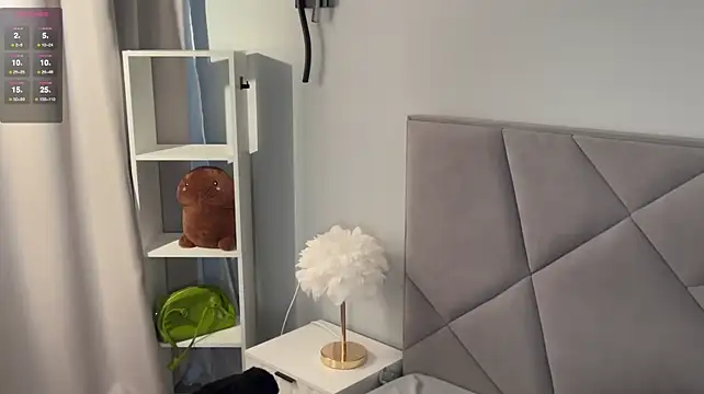Kate_Town - sexy show with fingers in pussy