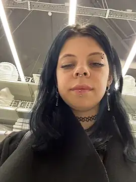 LishuMeow - RIDE THAT DILDO IN CHANGING ROOM