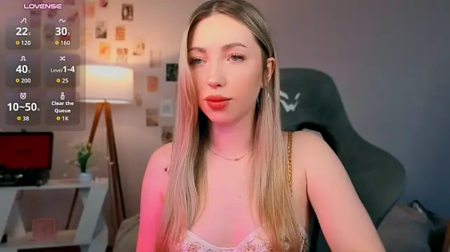 BellaLynny - air kiss