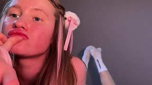 Saint_cat25 - cum zoom 😏