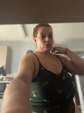 BubblesLovexox - Show nipples