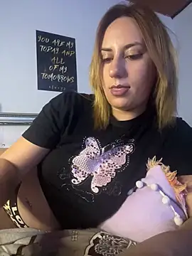 BlushMoon_Baby - Rubbing pussy hard