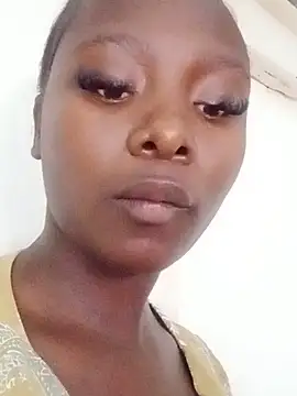 AfricanBarbieASS - split your boobs barbie