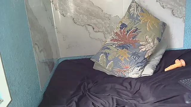 SexyZuluBarbie - put domi inside