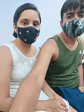 Your___Riya - Pussy flash in public 🌺💋