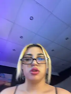 AstridJade - Make me scream of pleasure!