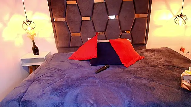 Lia_Blake_ - FULLY NAKED+PUSSY CLOSE UP+CONTROL TOYX3