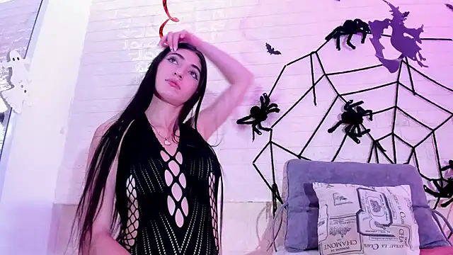 Valeria_noir - Play with my niples*1min 🌸