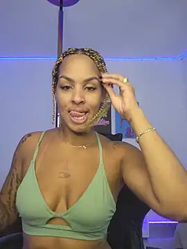 Julixxx22 - Show ass