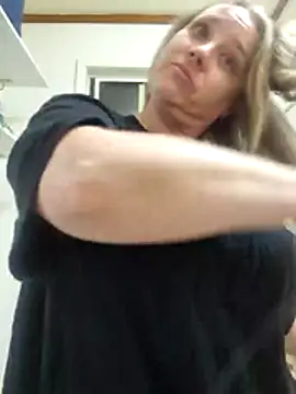 Off_the_Lesh - Squeeze my tits