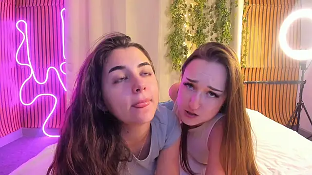 AoifeWarren - 🌸COMPLETELY NAKED 🌸
