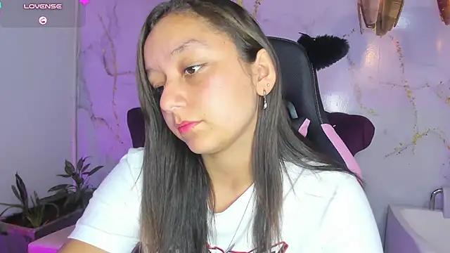 Katy_sweet19 - Shake+spank butt 🍑