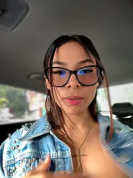 Amira_cute2 - finger in my ass 🍑 TICKET SHOW