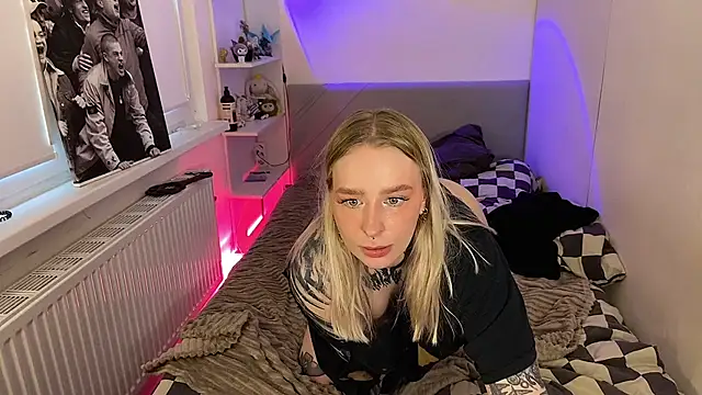 Soalice - hard naked facefuck with cum in throat
