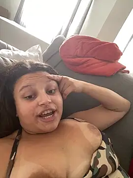 Julia_moreira - Bucetinha