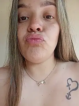 Wiyimari2 - Show pussy