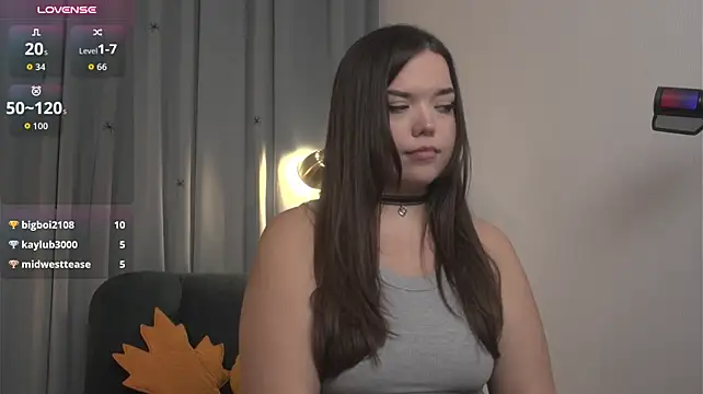 Naomi__nova - squeeze my hot boobsie