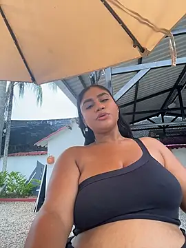 NayTorres - FINGERS IN MY PUSSY, SILENCE IN PUBLIC