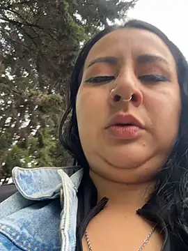 Abril_Luv - show boobs