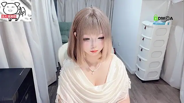 -sanhuamao- - 想和你养个狗狗 去楼下走走（换性感衣服）