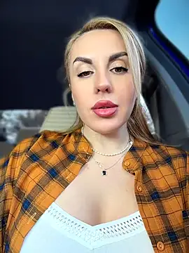 MilfNextDoor20 - Squirt time 🥰