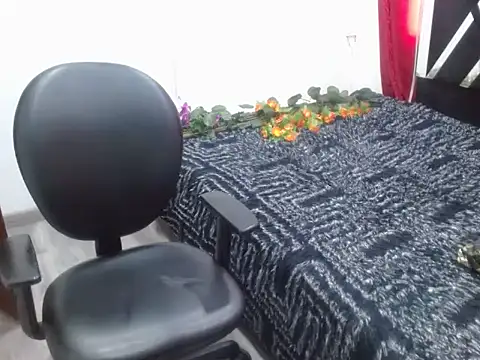 Emma_kitty1 - ♥SHOW CLIT ♥