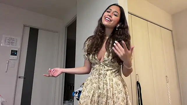 ReynaMccarron - hot show my panties straps