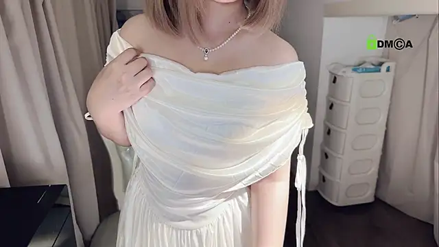 -sanhuamao- - 想和你养个狗狗 去楼下走走（换性感衣服）
