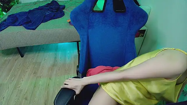 CranberryHot - Fuck pussy with a dildo❤️Make me happy