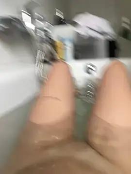 Youngcouple18_19 - show boobs