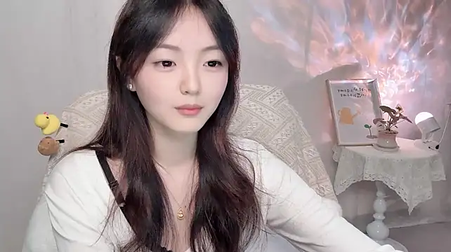 Wenwen8888 - 深秋渐寒 记得添衣 愿你无恙 安好如常 我在想你