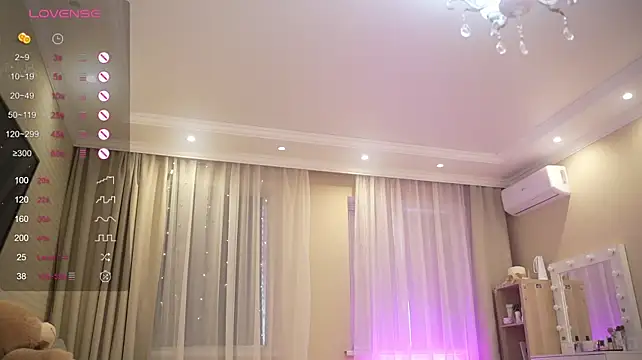 Bananalizzy - Touch ass close up ♡