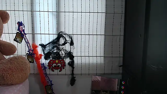 Strawberry_small - blowjob topless