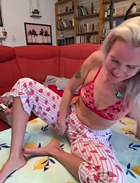 SexyBella41 - 🍑i show ass🍑win 1 fuck video🍑