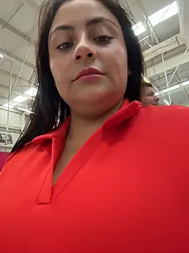 Angie_e - Pussy un supermarket shhh Risky