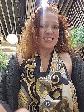 Exhibitionsplit - MAKE me CUM in Public ♤SQUIRT