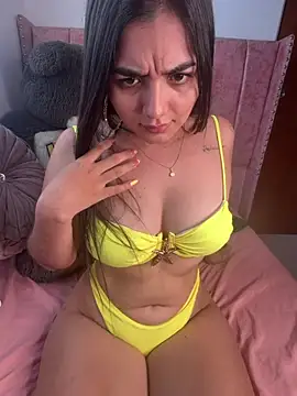 Estrella22 - suck my tits