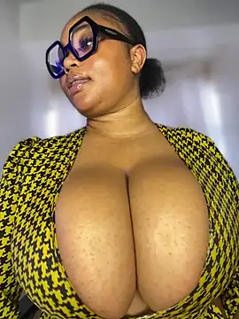 EliteSoraya - Dildo Fuck+Squirt💦💦